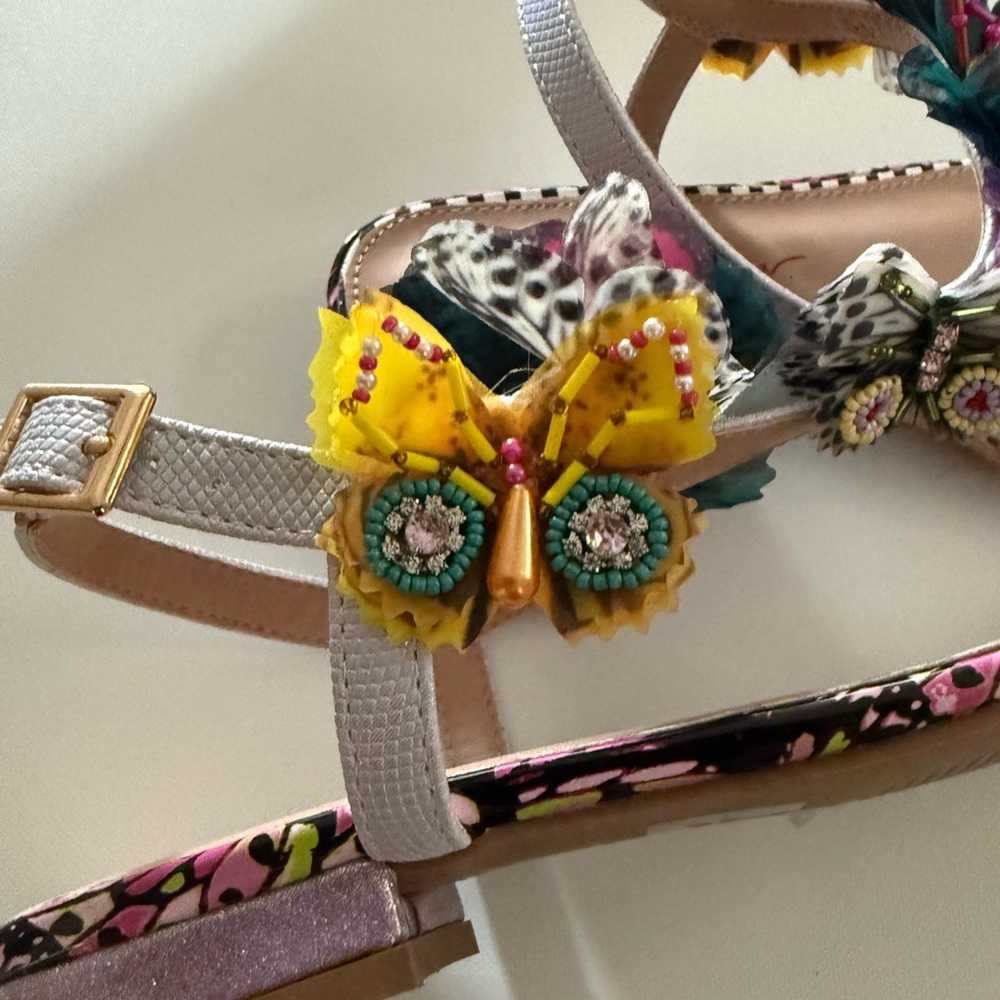 Colorful Butterfly Sandals - Picture 3 of 4